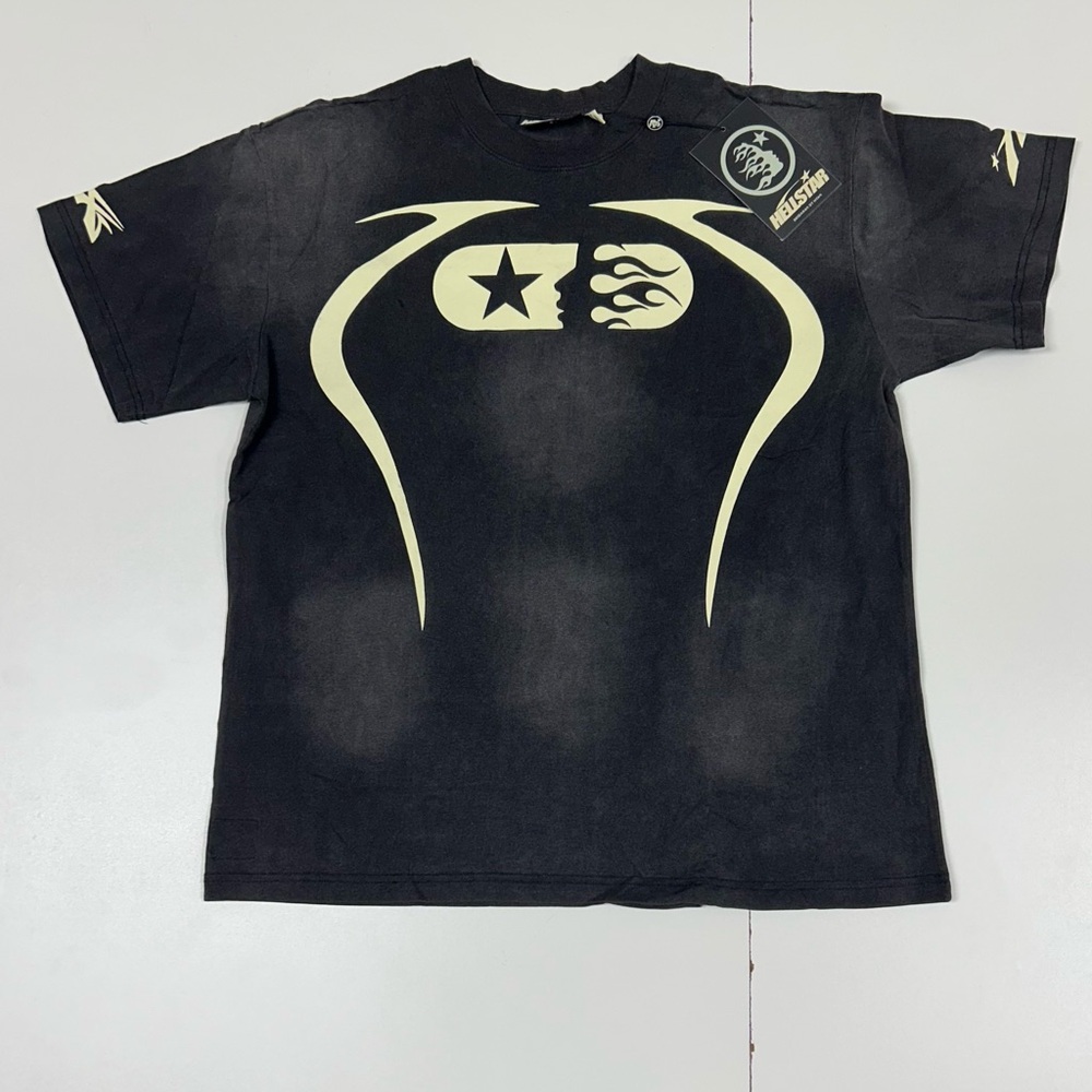 Black hellstar “11” tee